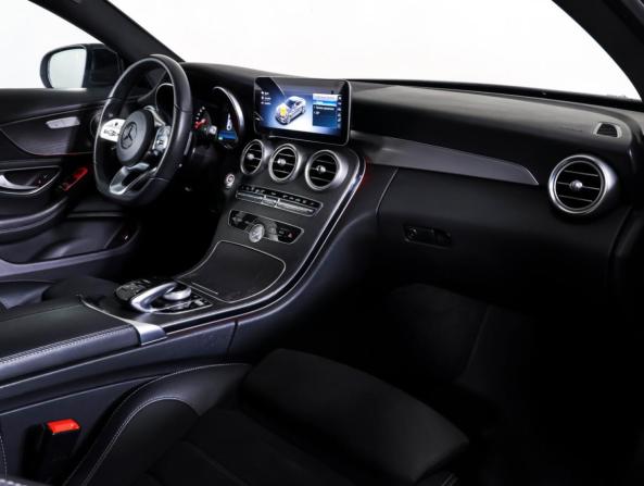 Mercedes-Benz C-Класс IV (W205) Рестайлинг с пробегом 2018 года, цена 2 977 000 рублей, 134358 км, купе, Автокод Объявления