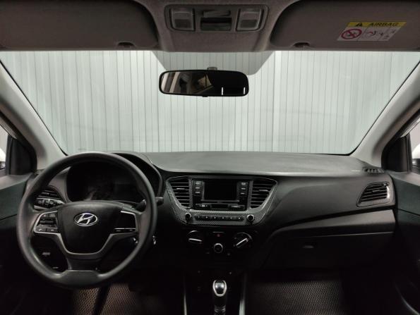 Hyundai Solaris II Рестайлинг с пробегом 2020 года, цена 850 000 рублей, 125300 км, седан, Автокод Объявления