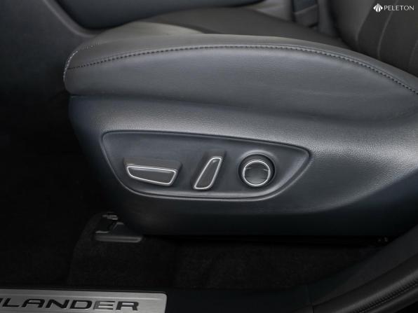 Toyota Highlander IV (XU70) с пробегом 2026 года, цена 5 150 000 рублей, 50 км, внедорожник, Автокод Объявления