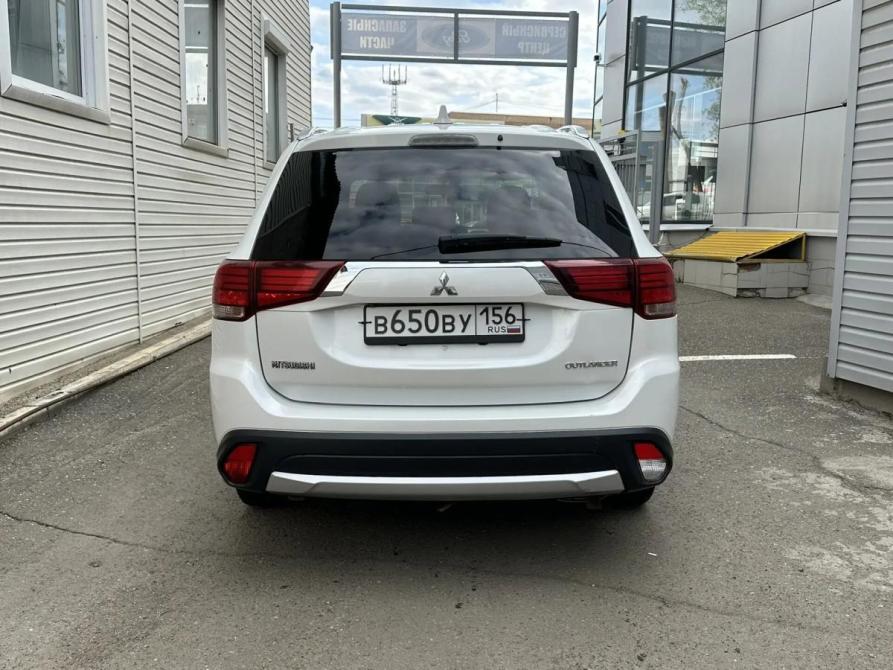 Mitsubishi Outlander III Рестайлинг 2 Оренбург  - изображение 3