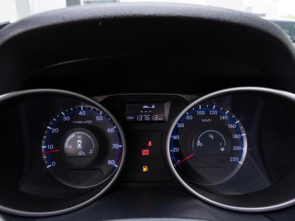 Hyundai ix35 I с пробегом 2011 года, цена 1 219 000 рублей, 137613 км, внедорожник, Автокод Объявления
