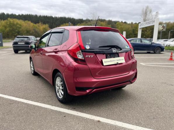 Honda Fit III Рестайлинг с пробегом 2019 года, цена 1 350 000 рублей, 30667 км, хэтчбек, Автокод Объявления
