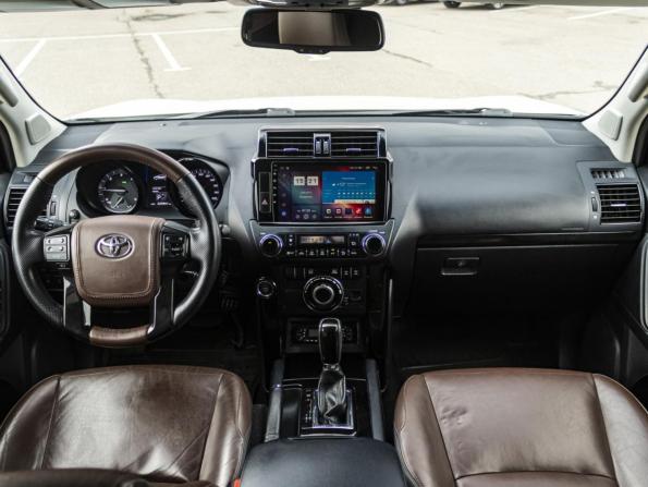 Toyota Land Cruiser Prado 150 Series Рестайлинг 1 с пробегом 2016 года, цена 3 199 000 рублей, 329674 км, внедорожник, Автокод Объявления