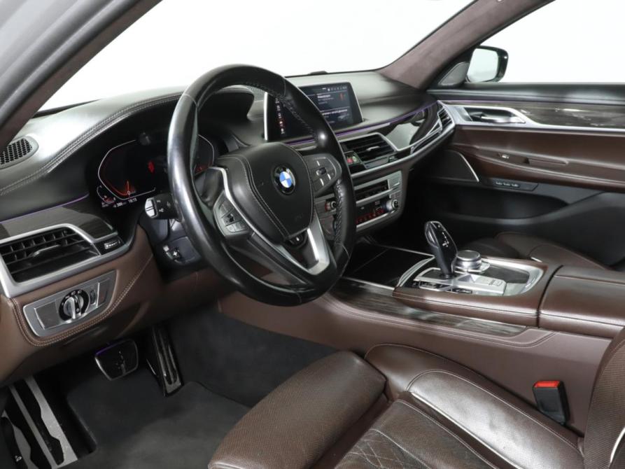 BMW 7 серии VI (G11/G12) Рестайлинг Москва  - изображение 13