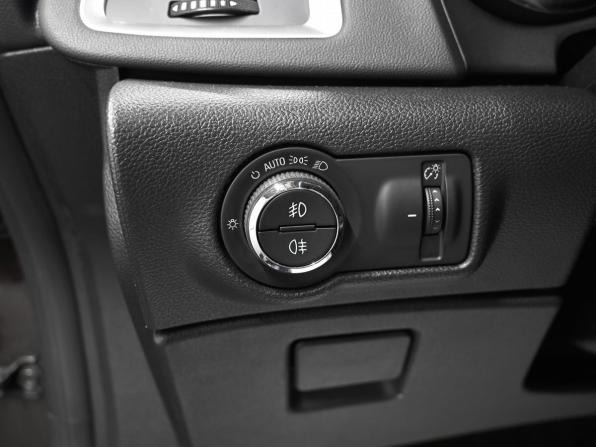 Opel Astra J Рестайлинг с пробегом 2013 года, цена 995 000 рублей, 121950 км, универсал, Автокод Объявления