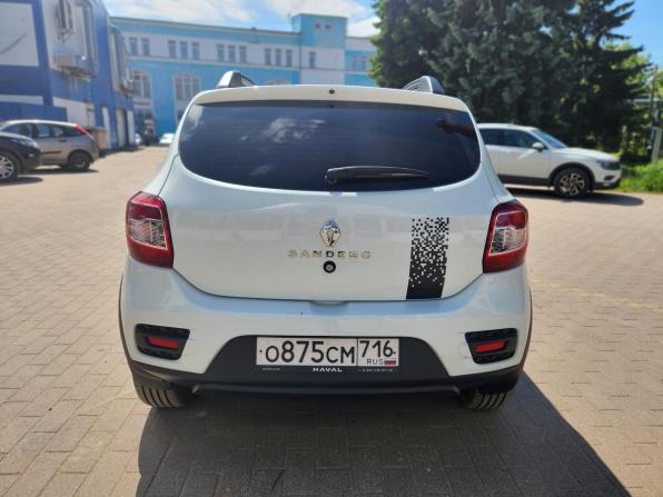 Renault Sandero II Рестайлинг с пробегом 2021 года, цена 1 299 000 рублей, 67700 км, хэтчбек, Автокод Объявления