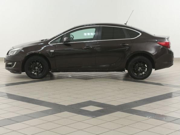 Opel Astra J Рестайлинг с пробегом 2014 года, цена 577 000 рублей, 144000 км, седан, Автокод Объявления