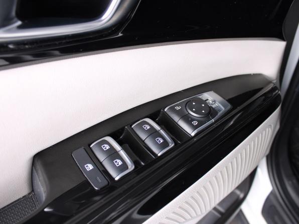 Kia Carnival IV с пробегом 2021 года, цена 3 270 000 рублей, 118546 км, минивэн, Автокод Объявления