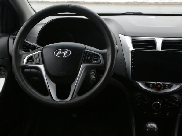 Hyundai Solaris I с пробегом 2011 года, цена 385 000 рублей, 277000 км, хэтчбек, Автокод Объявления