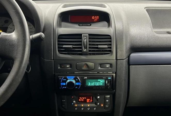 Renault Symbol I Рестайлинг 2 с пробегом 2007 года, цена 385 000 рублей, 208079 км, седан, Автокод Объявления