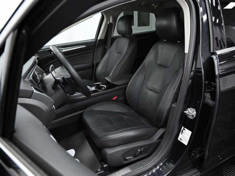 Ford Mondeo V Москва  - изображение 12