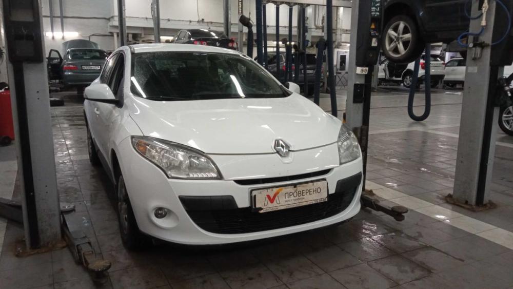 Renault Megane III Рестайлинг Санкт-Петербург  - изображение 2