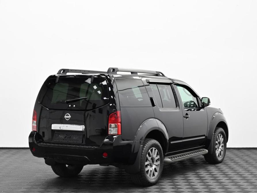 Nissan Pathfinder III Рестайлинг Москва  - изображение 2