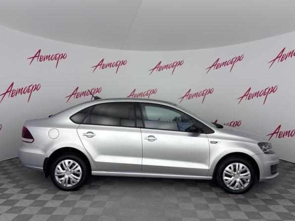 Volkswagen Polo V Рестайлинг с пробегом 2018 года, цена 1 225 000 рублей, 102475 км, седан, Автокод Объявления