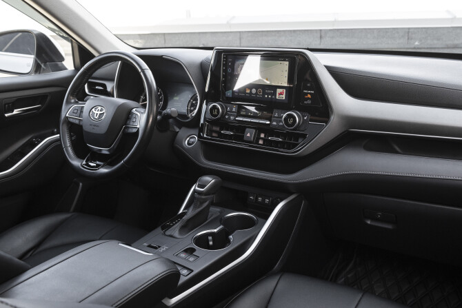 Toyota Highlander IV (XU70) с пробегом 2020 года, цена 3 349 000 рублей, 37500 км, внедорожник, Автокод Объявления