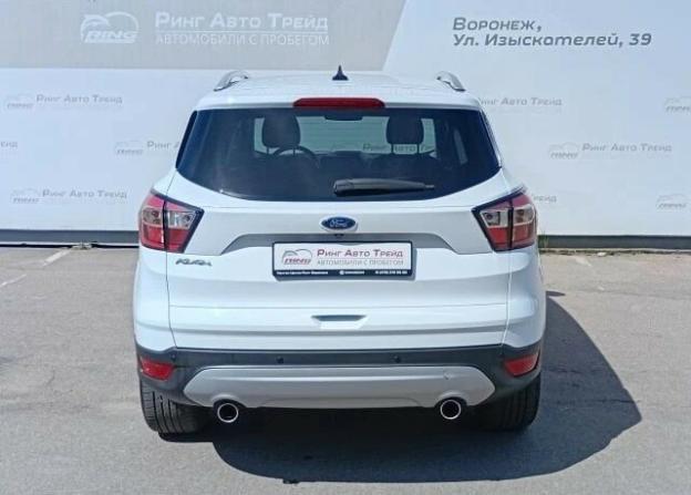 Ford Kuga II Рестайлинг с пробегом 2017 года, цена 1 650 000 рублей, 152624 км, внедорожник, Автокод Объявления