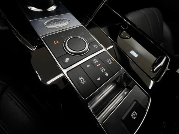 Land Rover Discovery V с пробегом 2018 года, цена 4 700 000 рублей, 66488 км, внедорожник, Автокод Объявления
