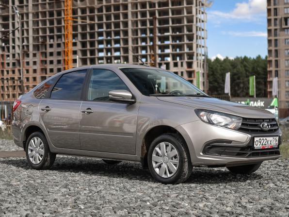 Lada (ВАЗ) Granta I Рестайлинг с пробегом 2021 года, цена 719 000 рублей, 68200 км, хэтчбек, Автокод Объявления