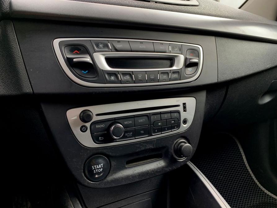 Renault Fluence I Рестайлинг Самара  - изображение 12