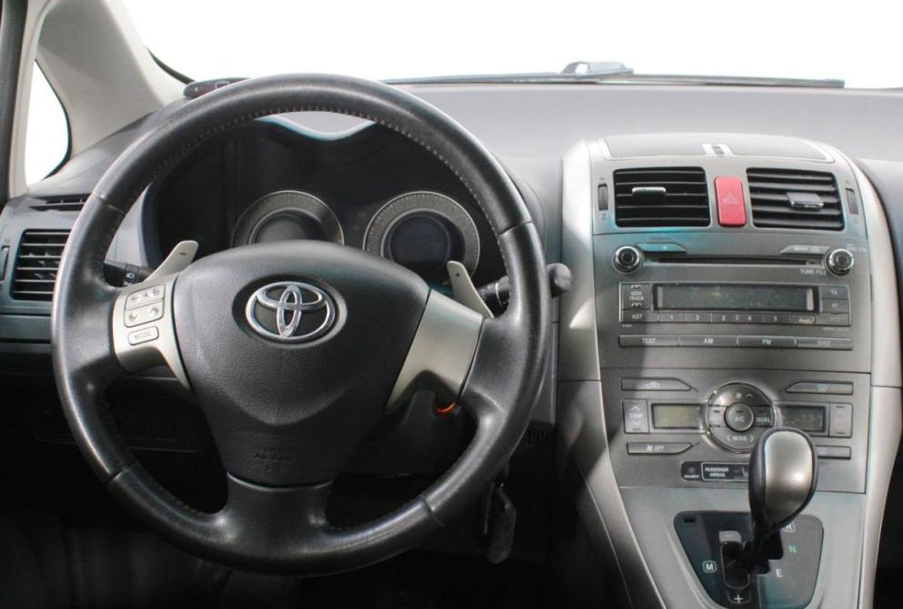 Toyota Auris I Нижний Новгород  - изображение 15