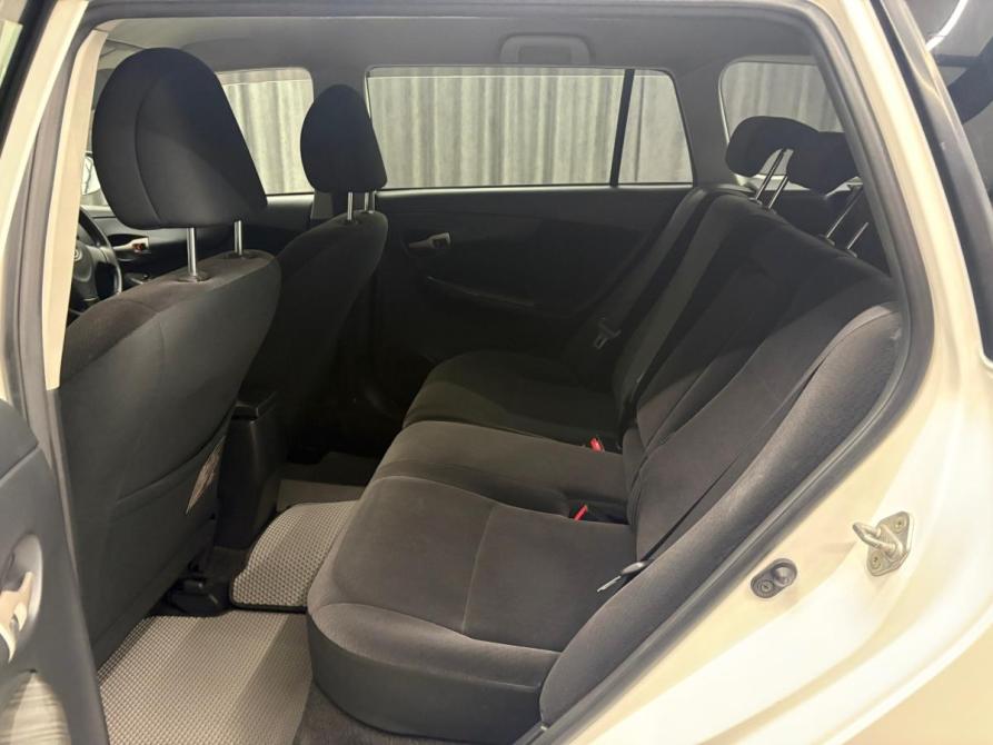 Toyota Corolla X (E140 E150) Рестайлинг Красноярск  - изображение 6