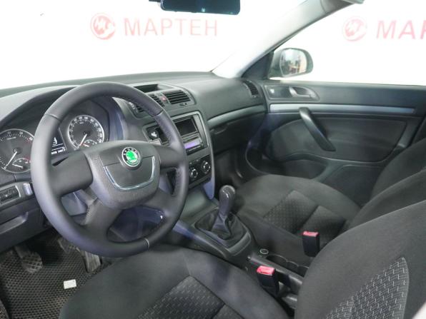 Skoda Octavia II (A5) Рестайлинг с пробегом 2010 года, цена 699 000 рублей, 199324 км, лифтбек, Автокод Объявления