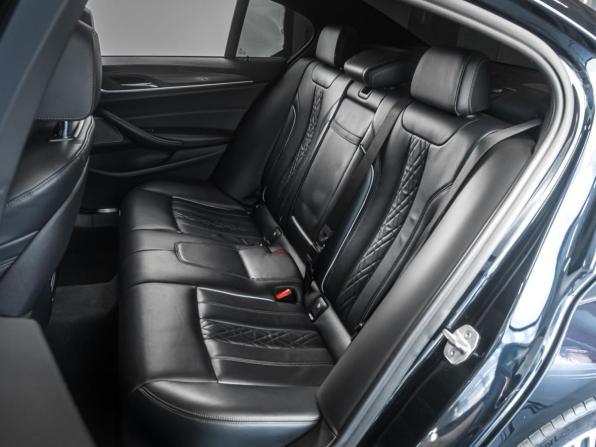 BMW 5 серии VII (G30/G31/G38) с пробегом 2018 года, цена 4 249 000 рублей, 136525 км, седан, Автокод Объявления
