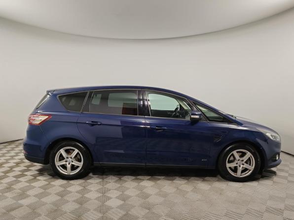 Ford S-MAX II с пробегом 2018 года, цена 1 899 000 рублей, 166653 км, минивэн, Автокод Объявления