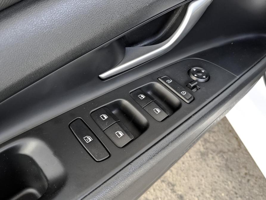 Hyundai Elantra VII (CN7) Москва  - изображение 27