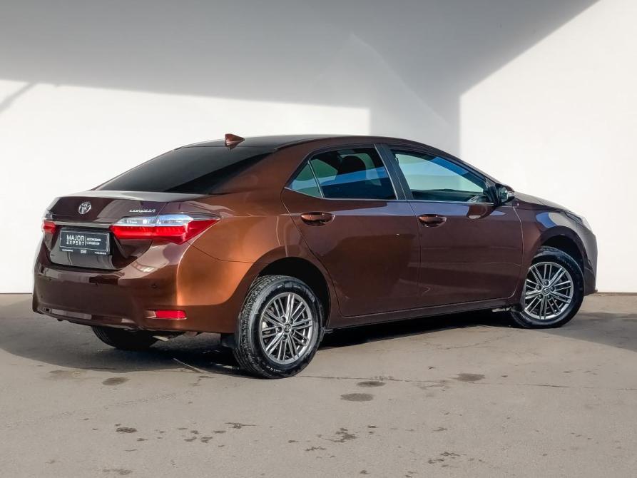 Toyota Corolla XI (E160 E170 E180) Рестайлинг 1 Москва  - изображение 5