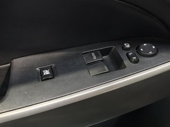 Mazda 2 II Рестайлинг (DE2) с пробегом 2011 года, цена 894 400 рублей, 101217 км, хэтчбек, Автокод Объявления