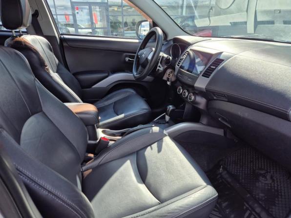 Mitsubishi Outlander II Рестайлинг с пробегом 2011 года, цена 1 275 000 рублей, 231498 км, внедорожник, Автокод Объявления