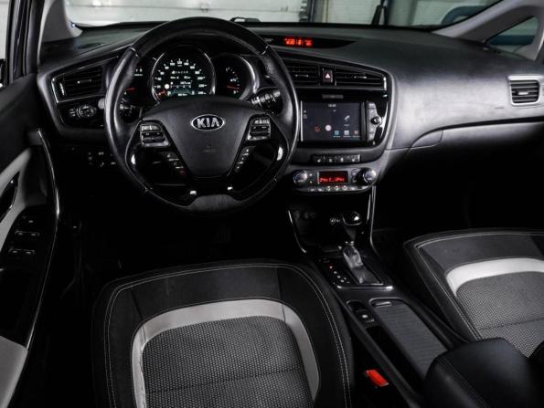 Kia Ceed II Рестайлинг с пробегом 2017 года, цена 1 499 000 рублей, 86514 км, универсал, Автокод Объявления