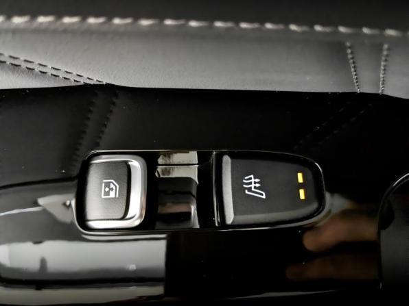 Kia Sorento IV Рестайлинг с пробегом 2024 года, цена 4 660 000 рублей, 45082 км, внедорожник, Автокод Объявления