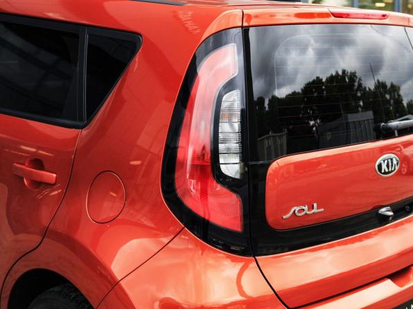 Kia Soul II Рестайлинг с пробегом 2019 года, цена 1 698 000 рублей, 75500 км, хэтчбек, Автокод Объявления