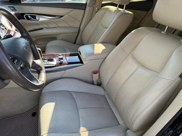 Infiniti Q70 I Рестайлинг с пробегом 2015 года, цена 1 395 000 рублей, 192769 км, седан, Автокод Объявления