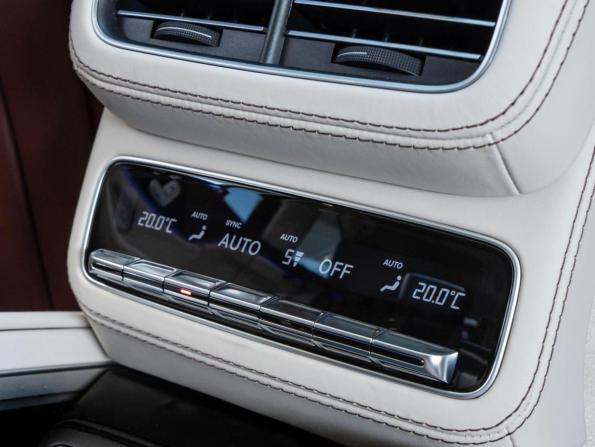 Mercedes-Benz Maybach GLS I с пробегом 2023 года, цена 24 150 000 рублей, 7020 км, внедорожник, Автокод Объявления
