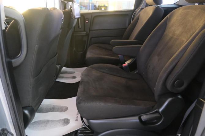 Honda Freed I Рестайлинг с пробегом 2013 года, цена 1 149 000 рублей, 160000 км, компактвэн, Автокод Объявления