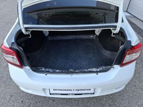 Renault Logan II с пробегом 2015 года, цена 695 000 рублей, 156789 км, седан, Автокод Объявления