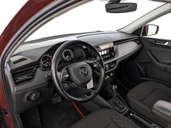 Skoda Rapid II с пробегом 2022 года, цена 2 010 000 рублей, 76295 км, лифтбек, Автокод Объявления