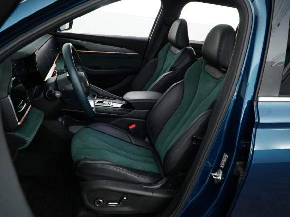 Geely Monjaro I с пробегом 2023 года, цена 3 349 046 рублей, 43356 км, внедорожник, Автокод Объявления