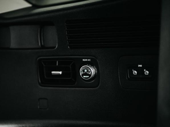 Kia Sorento IV с пробегом 2022 года, цена 4 249 000 рублей, 52256 км, внедорожник, Автокод Объявления