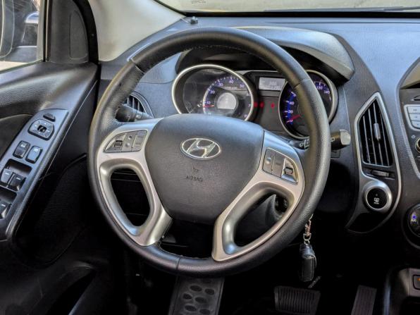 Hyundai ix35 I с пробегом 2012 года, цена 1 275 000 рублей, 201000 км, внедорожник, Автокод Объявления