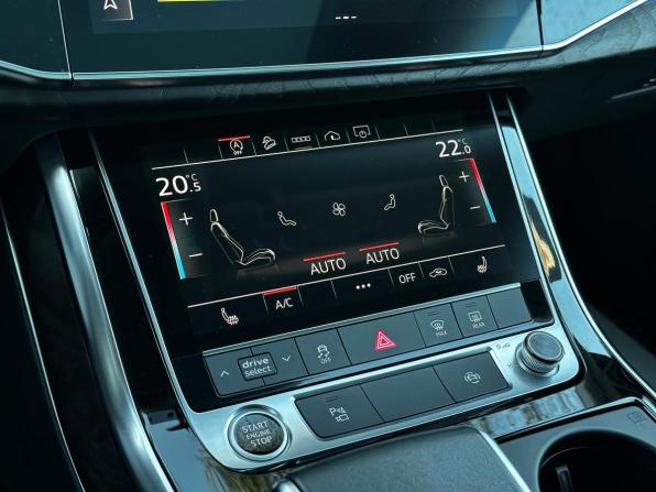 Audi Q8 I (4M) с пробегом 2022 года, цена 7 950 000 рублей, 44575 км, внедорожник, Автокод Объявления