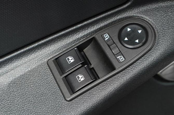 Lada (ВАЗ) Granta I Рестайлинг с пробегом 2019 года, цена 689 000 рублей, 84290 км, лифтбек, Автокод Объявления