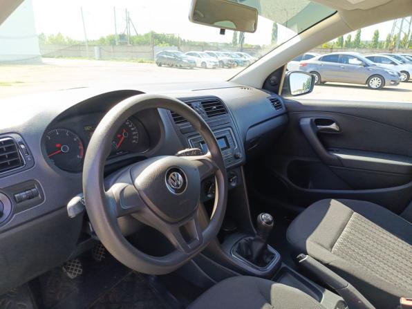 Volkswagen Polo V Рестайлинг с пробегом 2018 года, цена 965 000 рублей, 150403 км, седан, Автокод Объявления