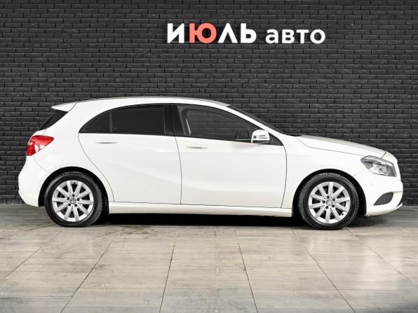 Mercedes-Benz A-Класс III (W176) с пробегом 2015 года, цена 1 315 000 рублей, 179702 км, хэтчбек, Автокод Объявления