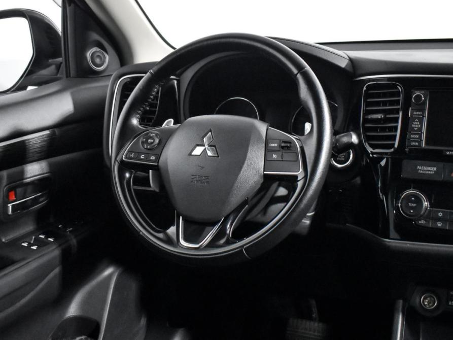 Mitsubishi Outlander III Рестайлинг 2 Санкт-Петербург  - изображение 16