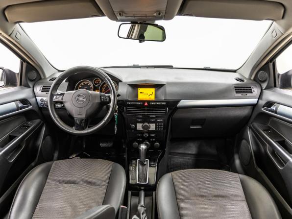 Opel Astra H Рестайлинг с пробегом 2008 года, цена 678 000 рублей, 135361 км, хэтчбек, Автокод Объявления