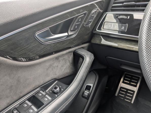 Audi Q7 II (4M) Рестайлинг с пробегом 2022 года, цена 8 000 000 рублей, 74149 км, внедорожник, Автокод Объявления